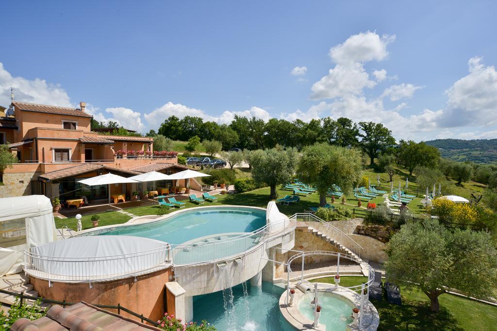 Hotel Saturno Fonte Pura サトゥルニア エクステリア 写真